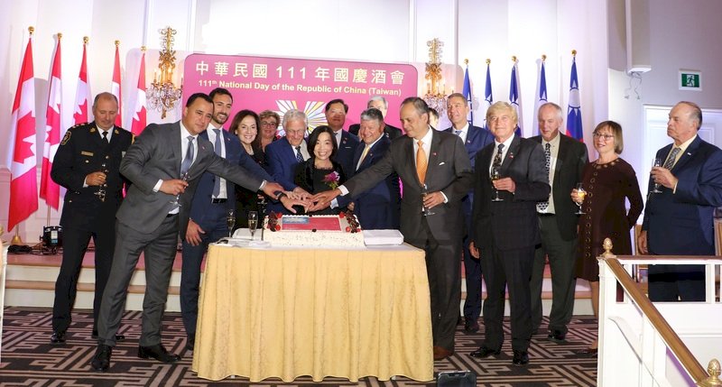 多倫多辦事處國慶酒會 加國政要讚台灣民主韌性