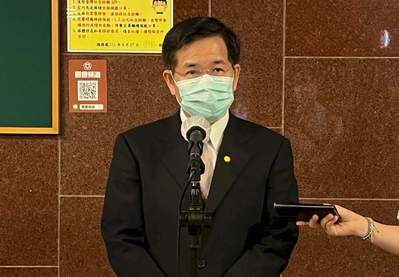 3出版社被要求重編教科書 潘文忠：主因是分科