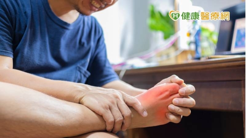 痛風控制不佳當心要洗腎！醫揭「致病根源」