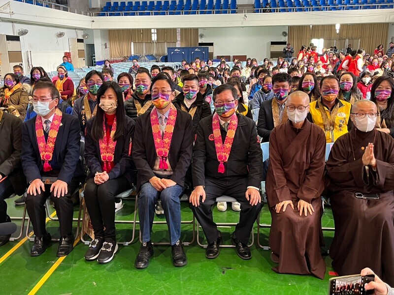 卸任前同台頒普仁獎 鄭文燦張善政互勉及肯定