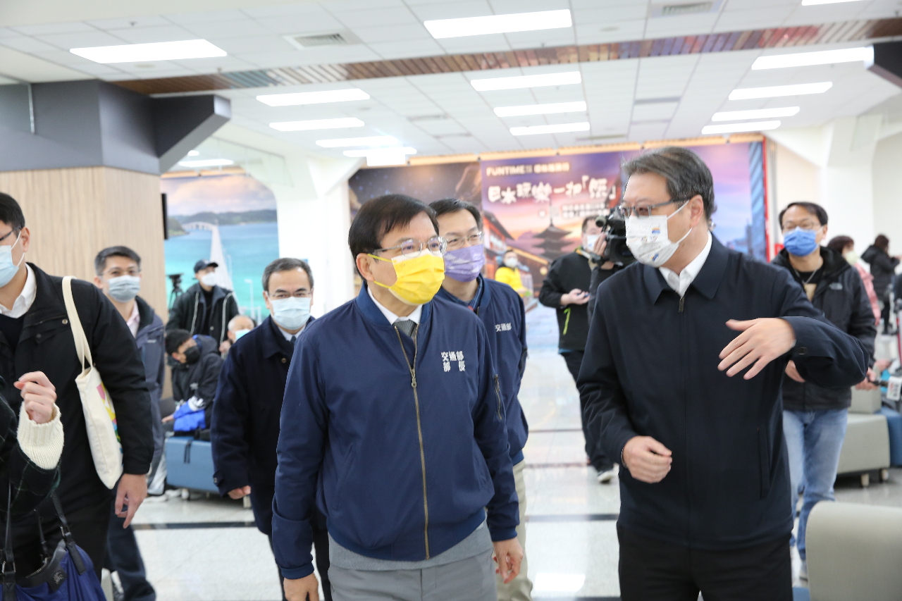 連假近尾聲 王國材視察松機關心疏運
