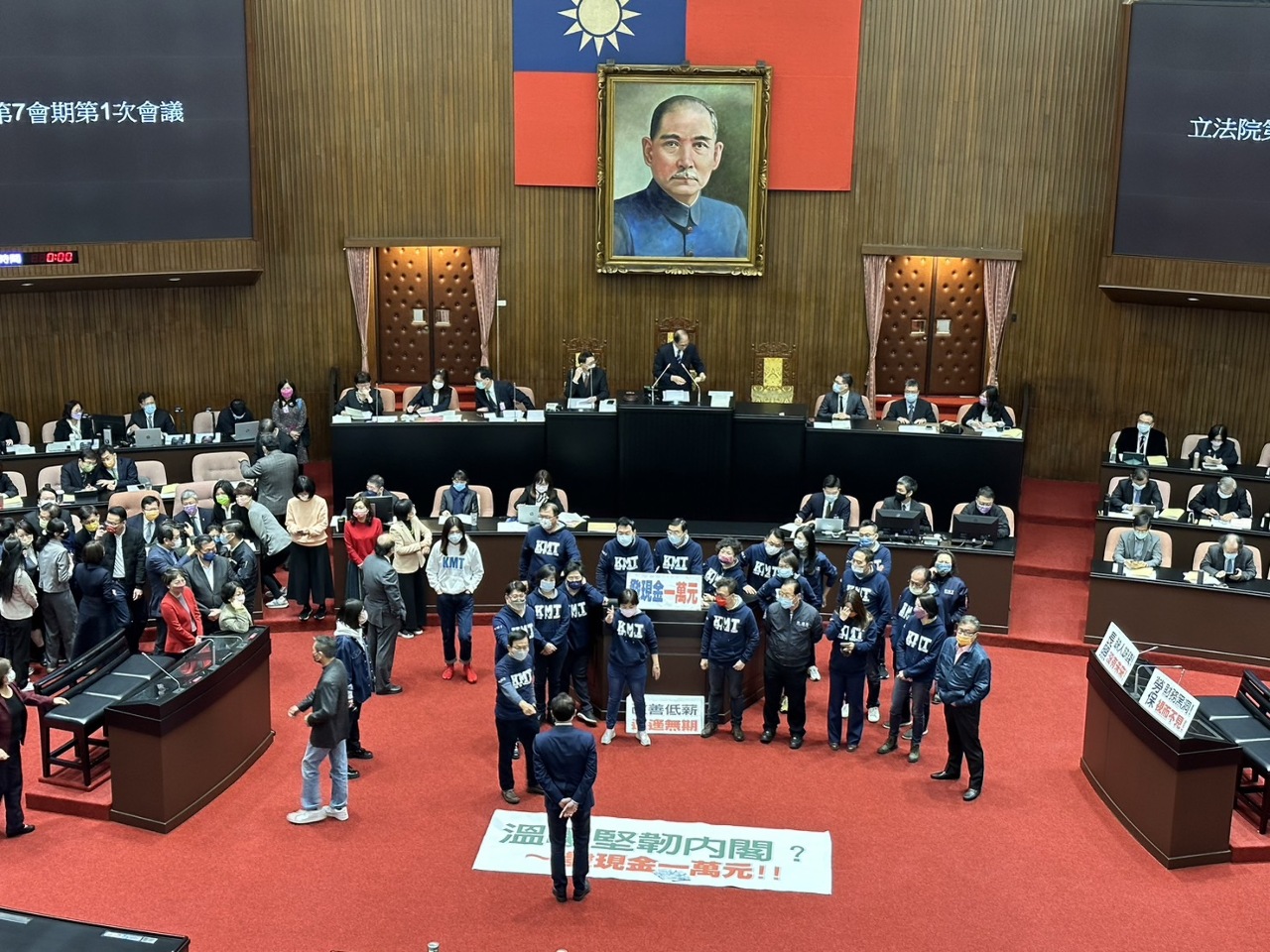 藍委杯葛施政總質詢 陳建仁24日再到立院報告