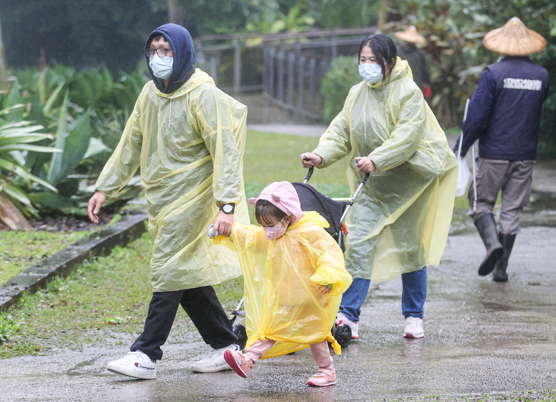 強烈大陸冷氣團影響 嘉義以北防11度低溫