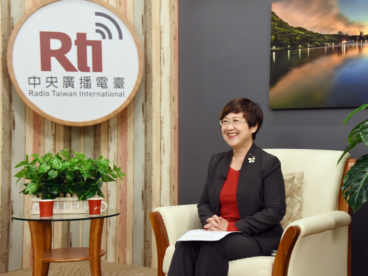 「搭僑計畫」疫後重啟 徐佳青：盼增加台青人生閱歷