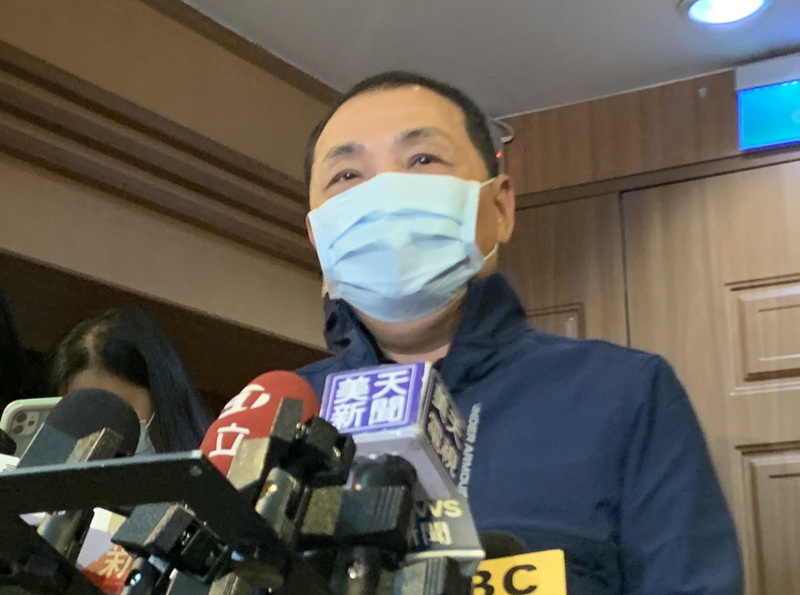 傳接受藍徵召選總統? 侯友宜：面對挑戰隨時上場