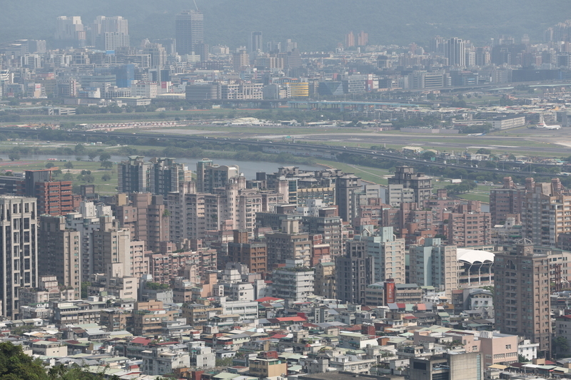提高房屋持有成本 才是落實居住正義的正道