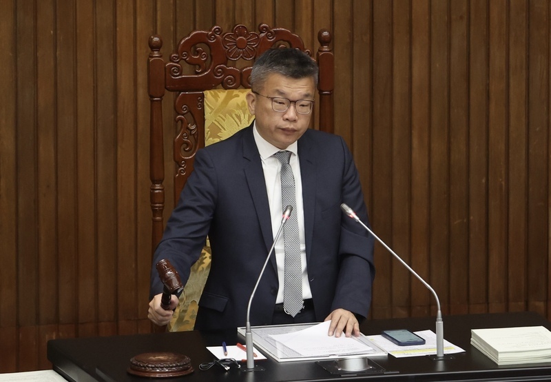 海巡用砲權遭疑逾越總統職權  海委會：執法非作戰