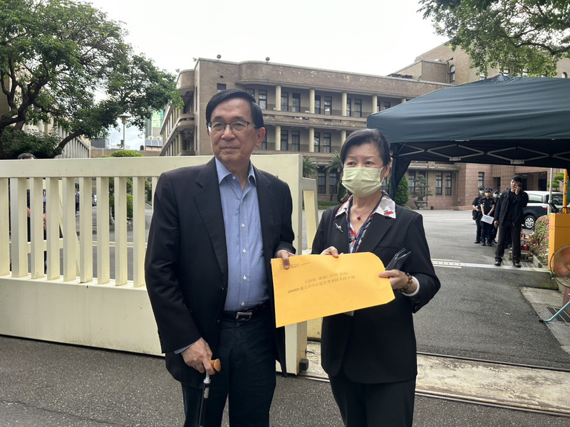 陳水扁疑涉違反保外醫治 中監告誡注意言行