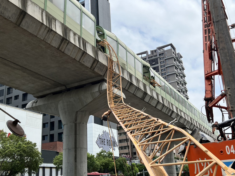 中捷撞吊臂 交部：軌道履勘擬納高空異物入侵