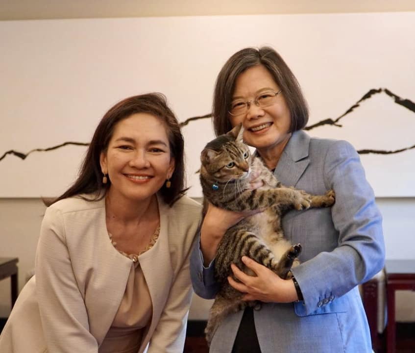 接見菲參議員洪迪薇 總統感謝菲籍移工貢獻