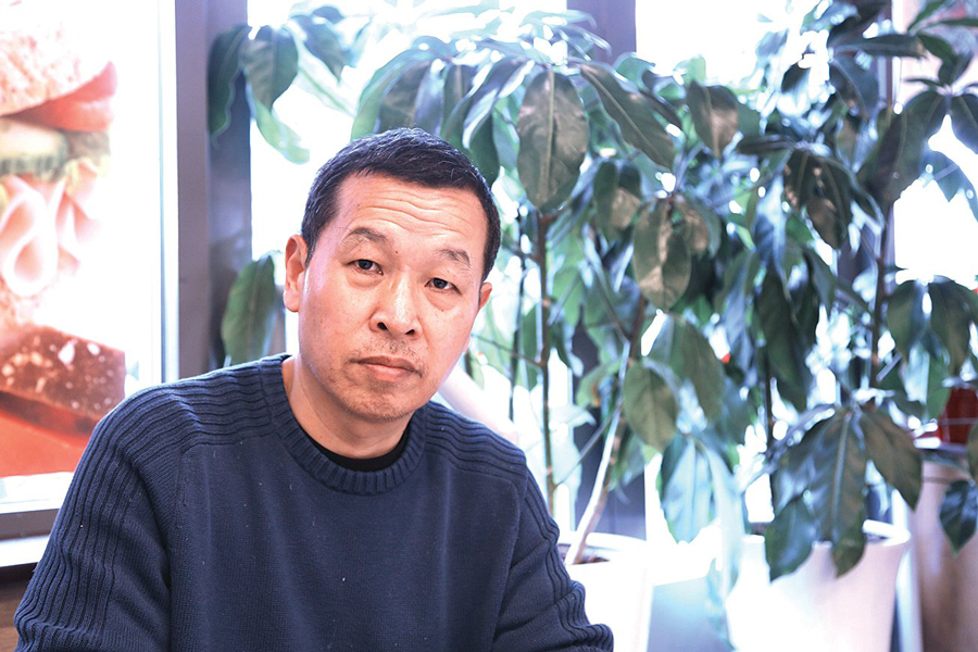 中國軍官偷聽境外廣播 開心被反洗腦 最想念她的歌