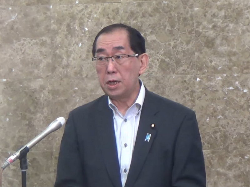 NHK中國籍播音員脫稿 日總務大臣怒批違背公廣使命