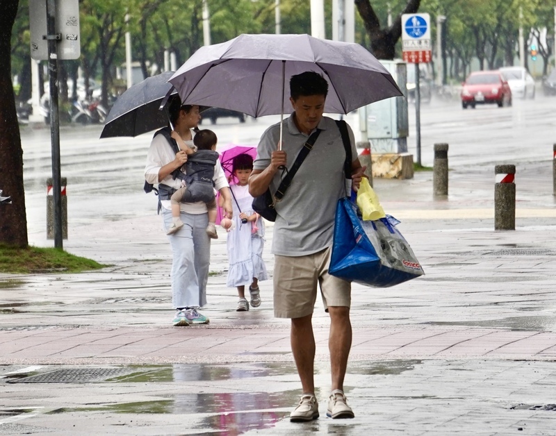 10縣市大雨特報&nbsp;新北市升級為豪雨特報