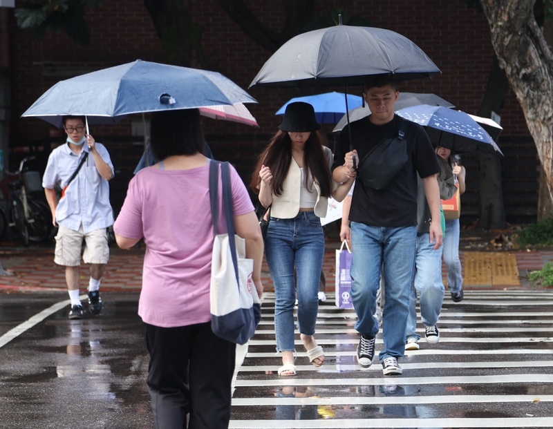 西南風漸強帶來水氣 &nbsp; 明午後雷陣雨較明顯