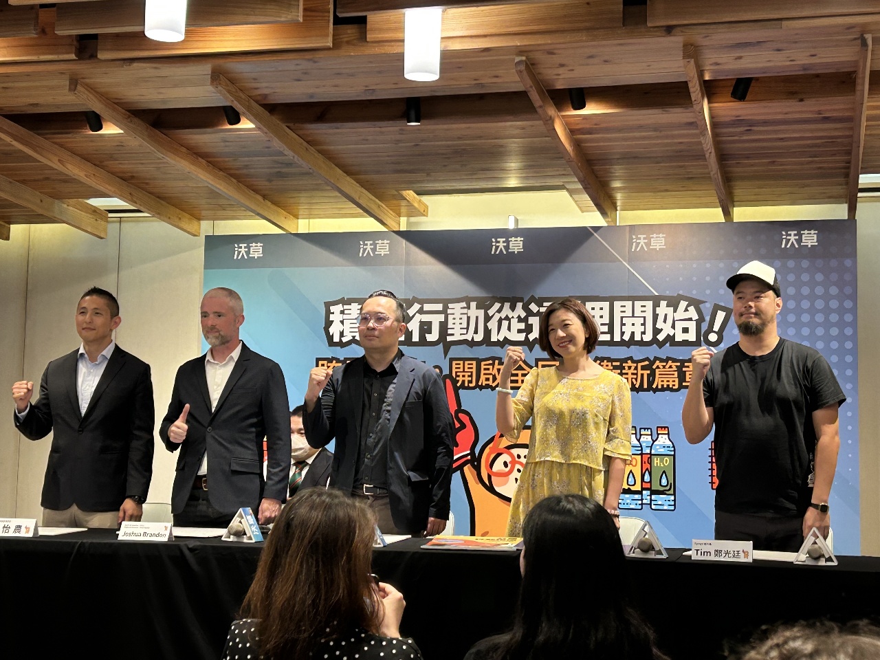 國安局長稱無兵凶戰危 吳怡農批糟糕示範
