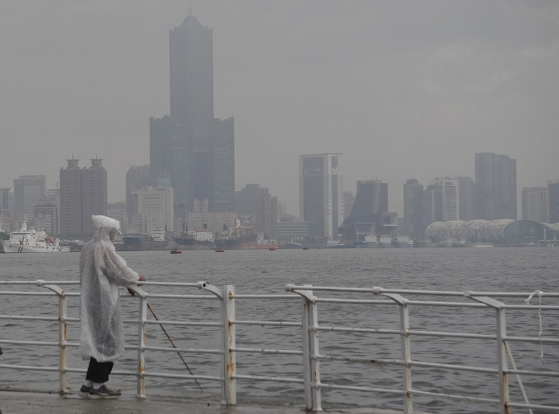 杜蘇芮威脅加劇 海陸空交通影響擴大