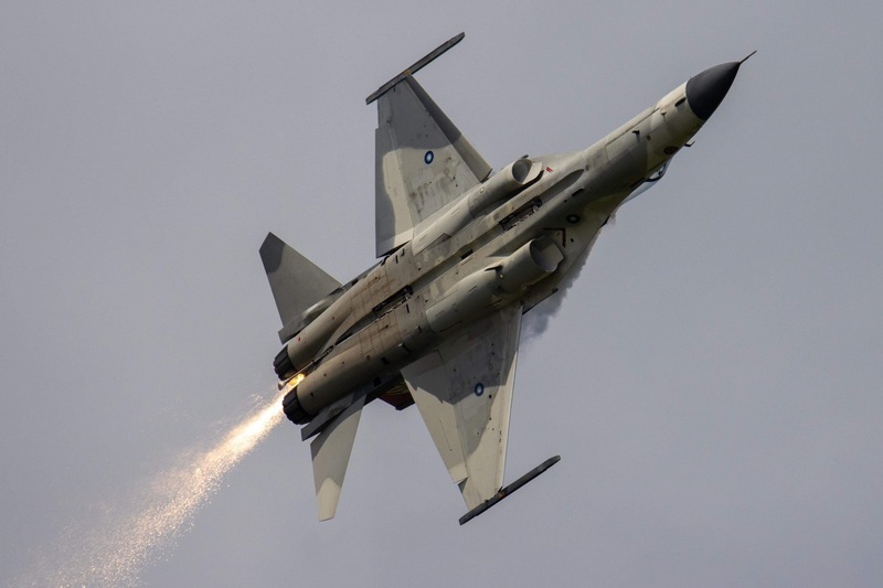 IDF戰機預演尾管噴火 軍方：已降落人機均安 (影音)