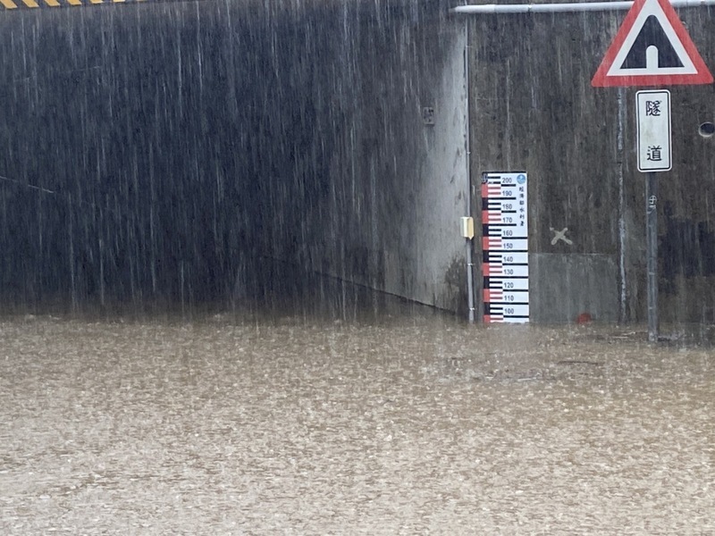 大雷雨影響桃機17航班  航班起降陸續消化中