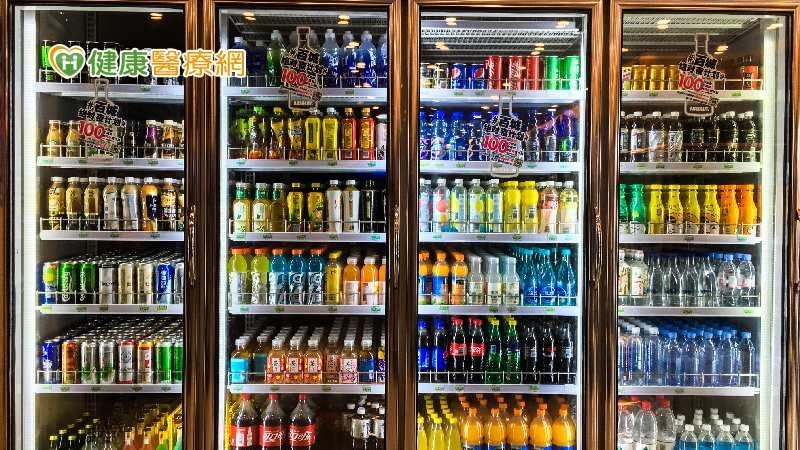「這些」提神飲料≠飲料　小心提神不成傷肝又傷身！