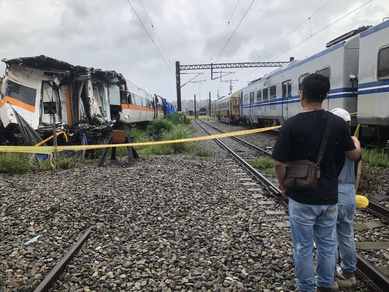 太魯閣號事故車廂再找到遺物 罹難者家屬盼領回