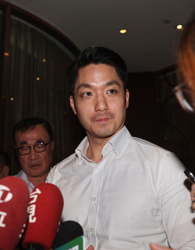 與大直民宅受災戶座談  蔣萬安：最晚20日發租金補貼