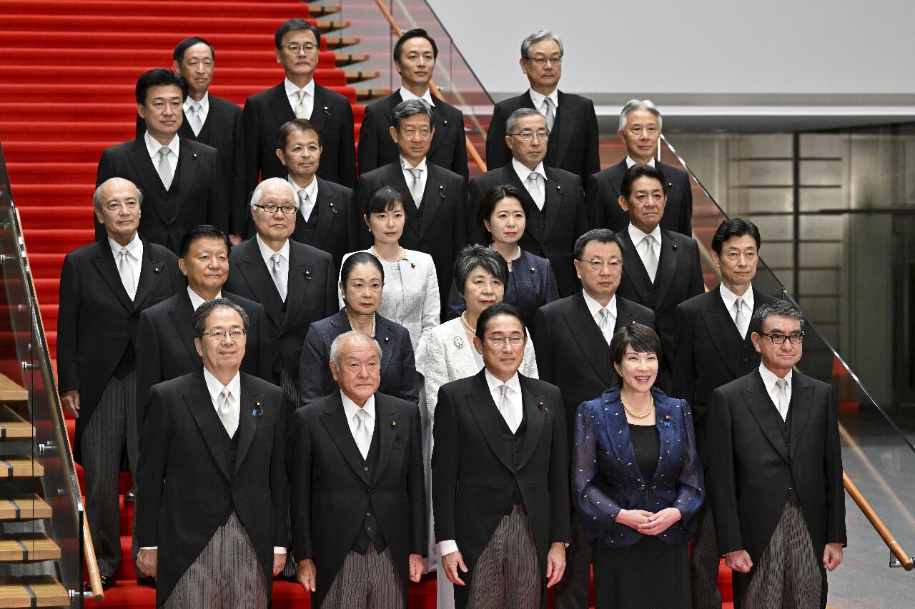 岸田內閣改組  副大臣及政務官多友台人士