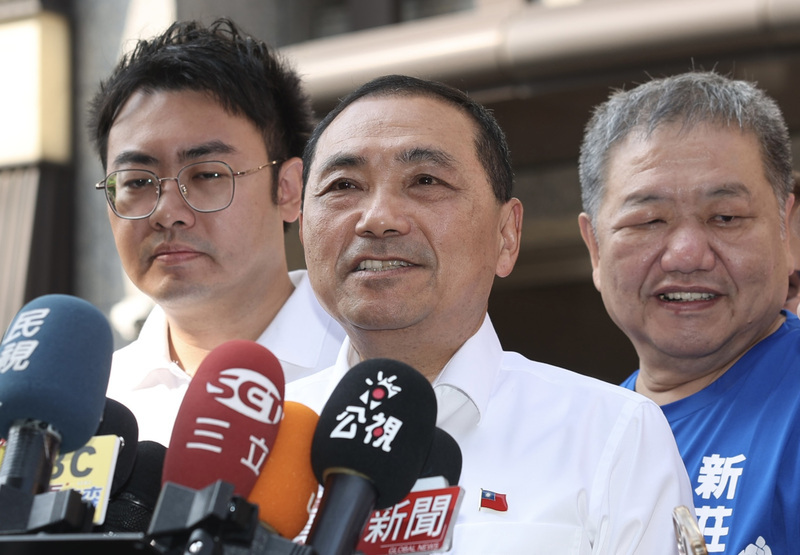 侯友宜秀客語 承諾當選成立1百億客家發展基金