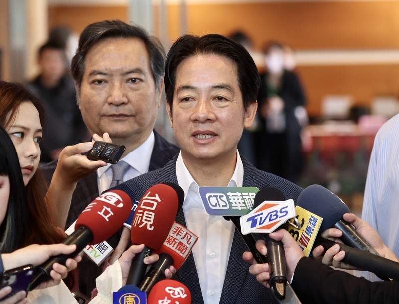 富士康遭中國查稅查地 賴清德：不要選舉到就逼台商表態