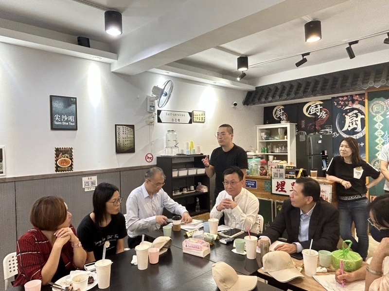 策進會與在台港人座談 解答定居和生活問題