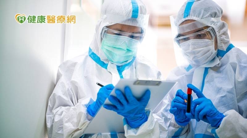 秋冬疫情恐爆發，醫療量能夠不夠？全台物資庫存數曝光