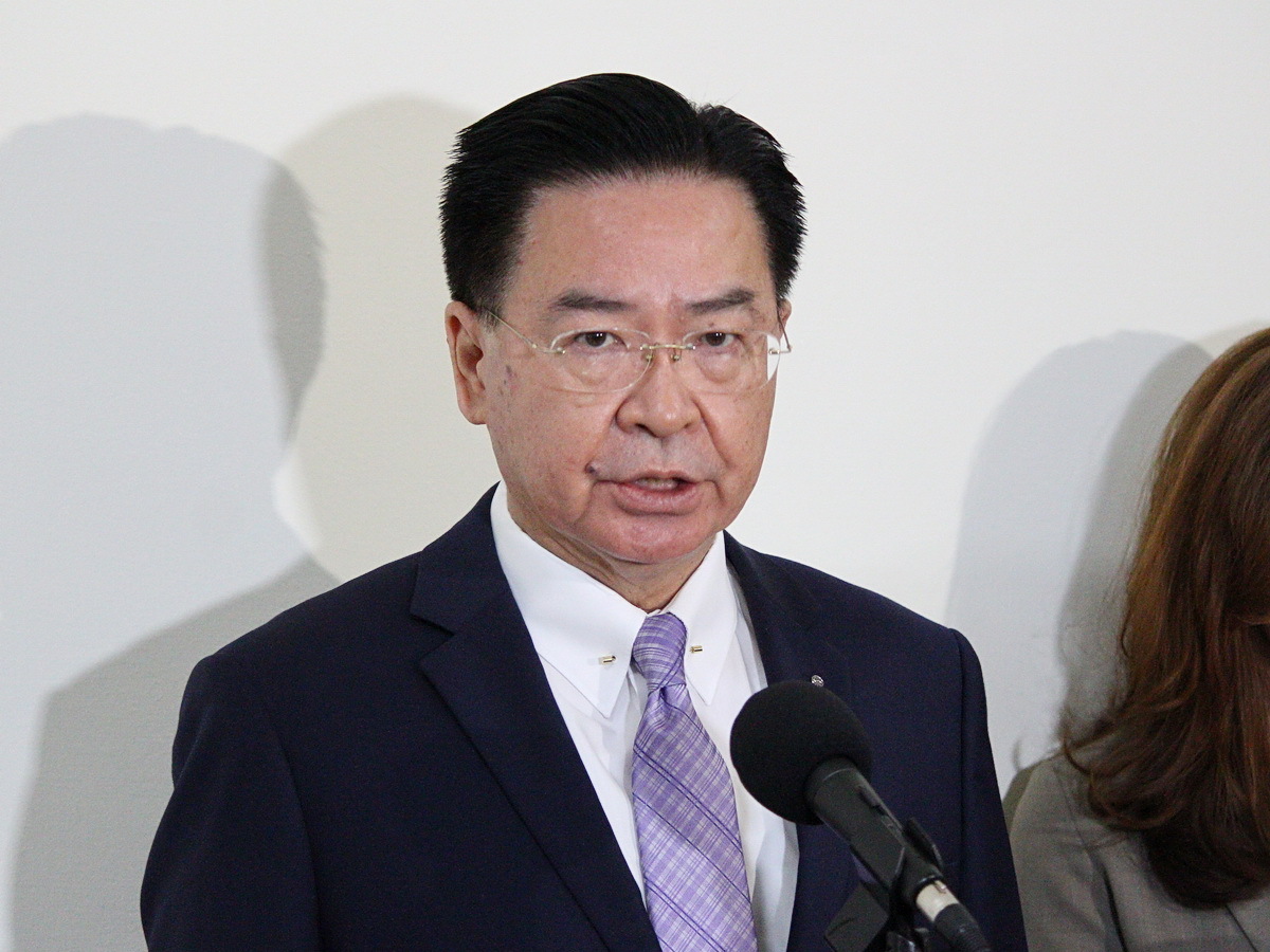 接受時代雜誌專訪 吳釗燮：維護和平最好方法是能抗戰