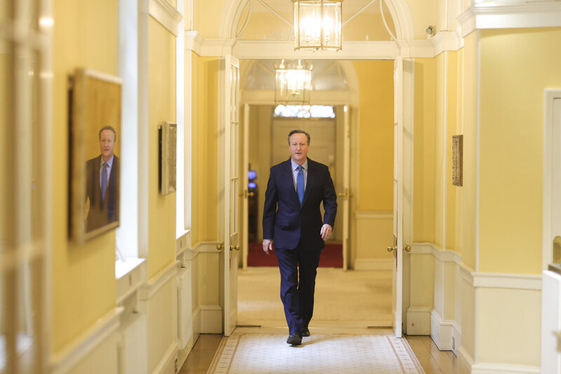 英中黃金時代首相卡麥隆成新外相 對中政策走向受矚