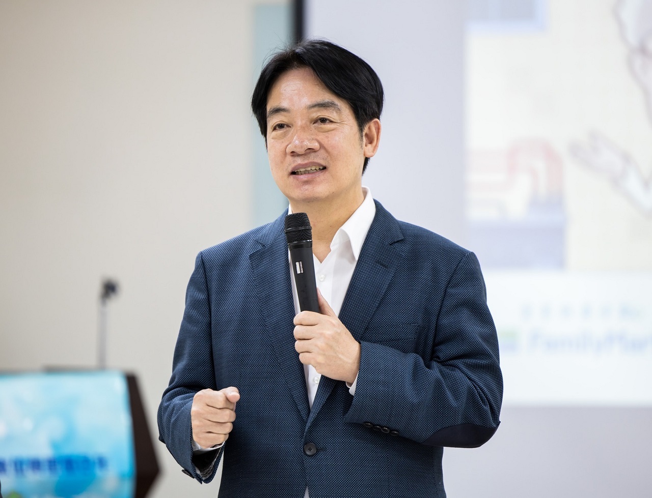 賴清德：藍白都走倚賴中國路線 國會過半非國家之幸