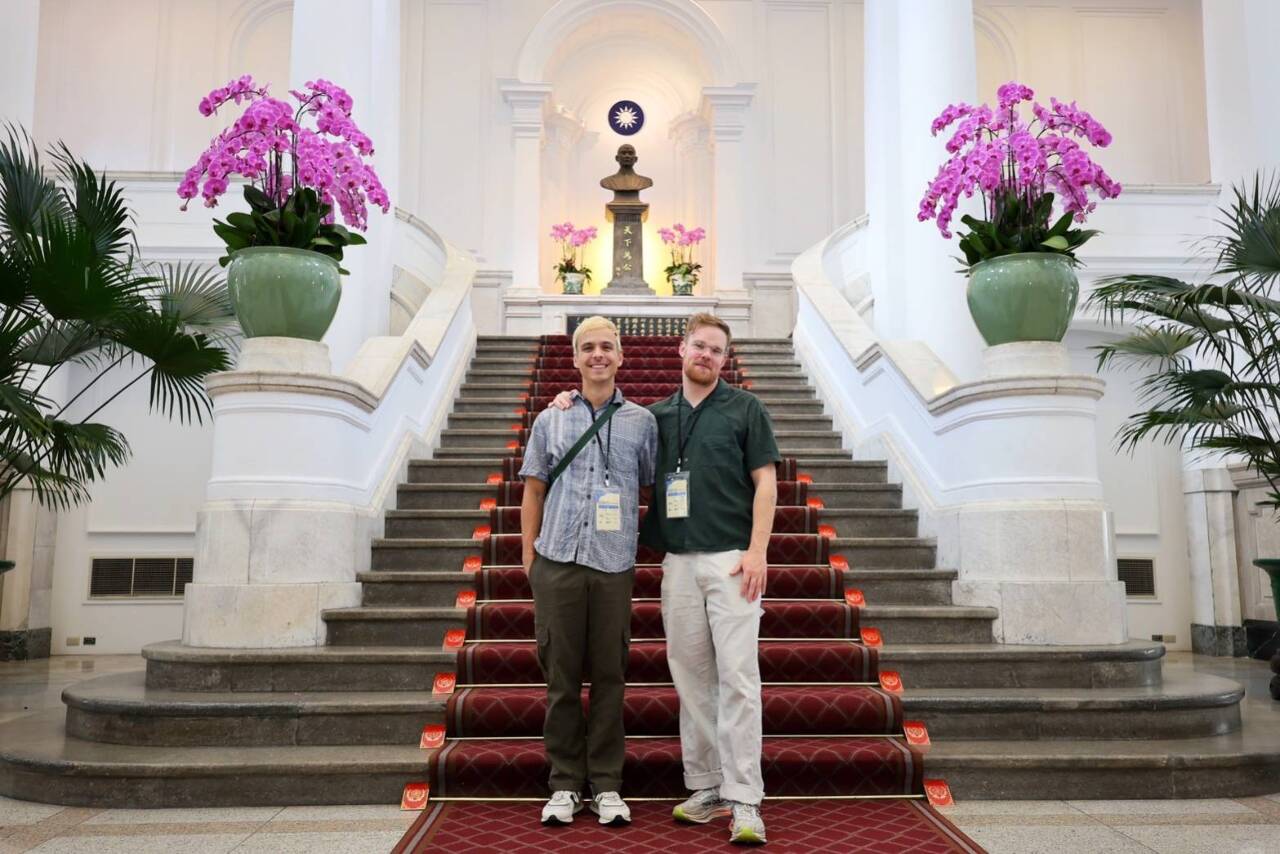 加拿大科學頻道網紅入住總統府 大讚小英總統為同志做的一切