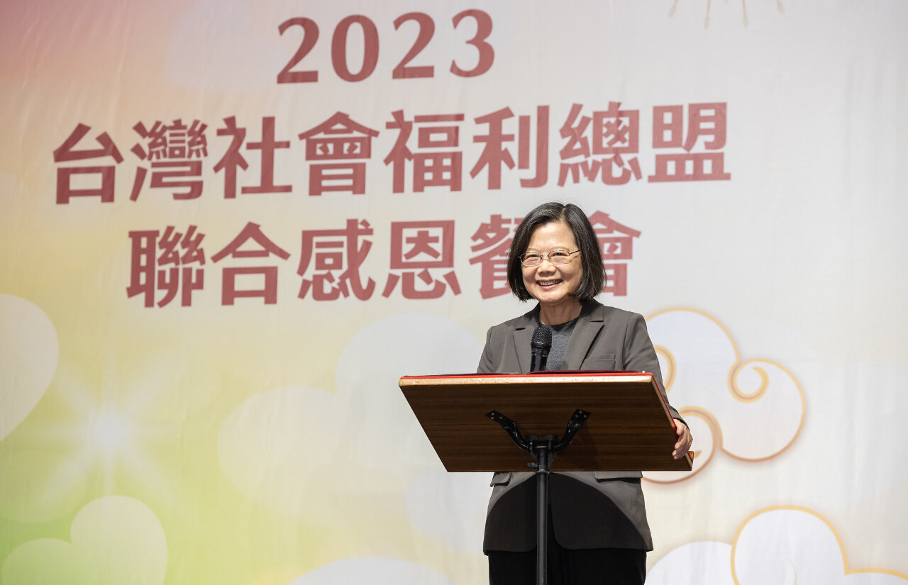 蔡總統：若民進黨繼續執政 長照預算可望破千億