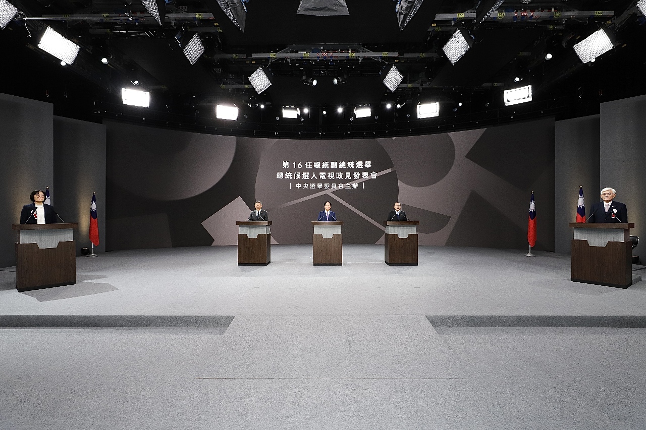 遭疑蓋掉柯文哲政見發表 三立：非轉播台本就有廣告