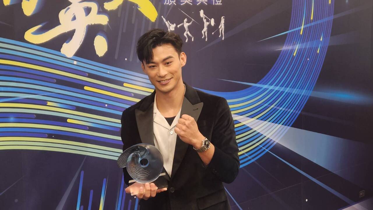 112體育精英獎／楊勇緯3連霸最佳男運動員 連珍羚奪最佳女運動員