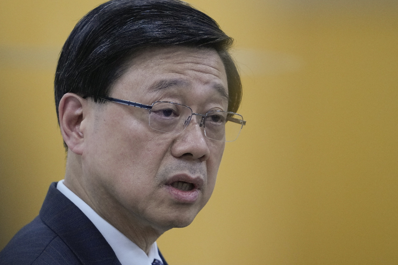 面對美國高關稅 港特首求助僑界推動自由貿易