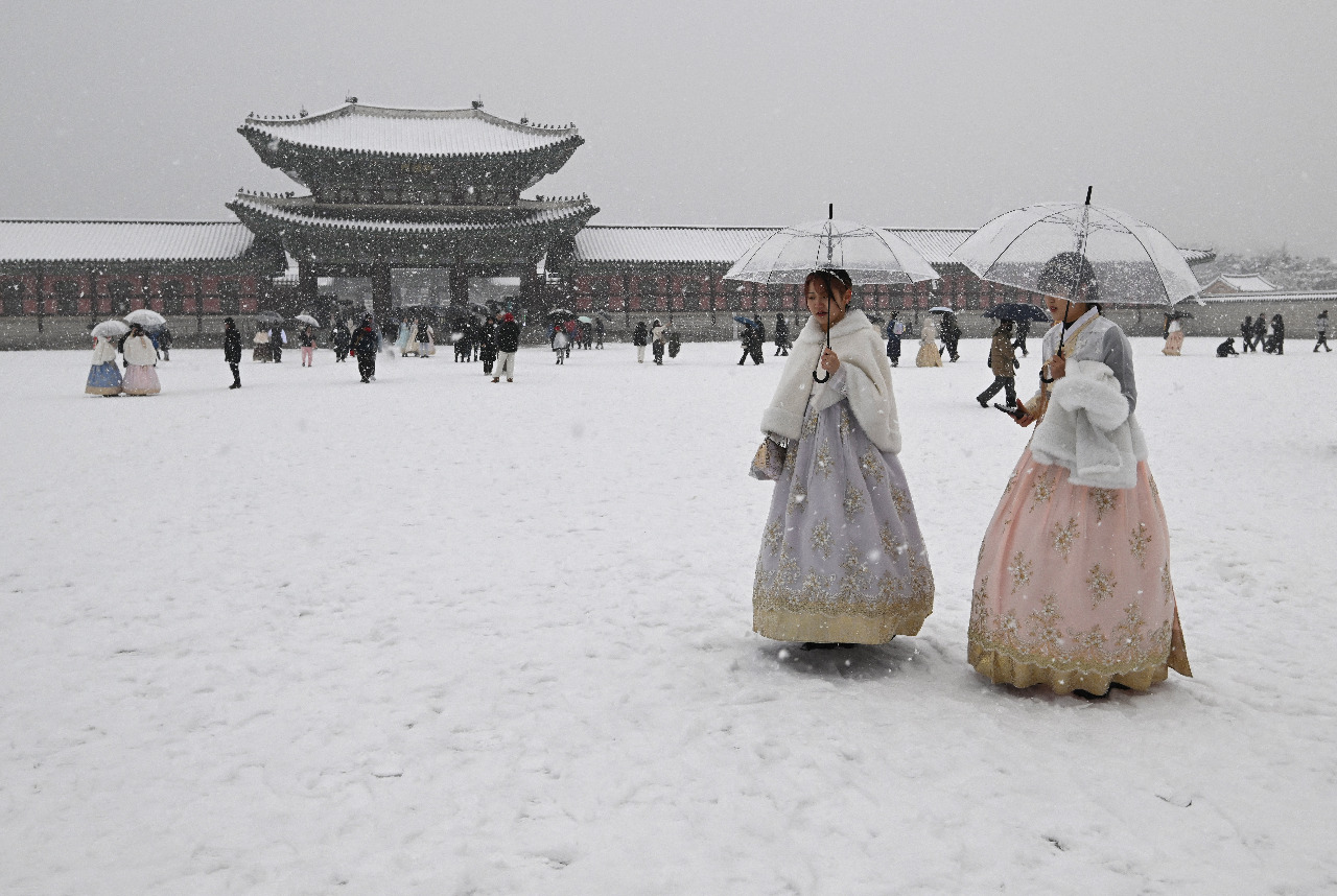 首爾單日積雪創42年來12月最高 公車打滑釀7傷