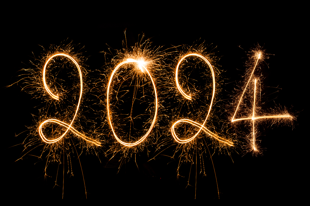 告別戰爭機器人和芭比的2023 世界迎來2024