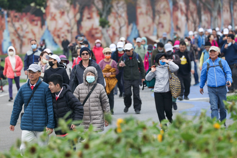 早晚偏冷 白天太陽露臉氣溫快速回升中南部達24度