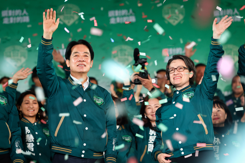 新政局新挑戰／要民主也要監督制衡 台灣政治三足鼎立結構成形