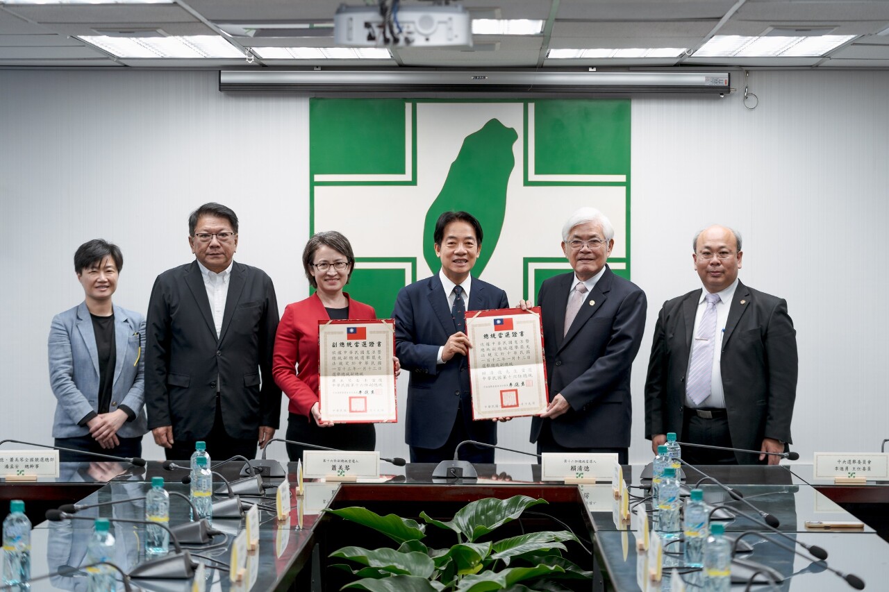 接獲總統當選證書 賴清德：將籌組清廉勤政愛鄉土政府