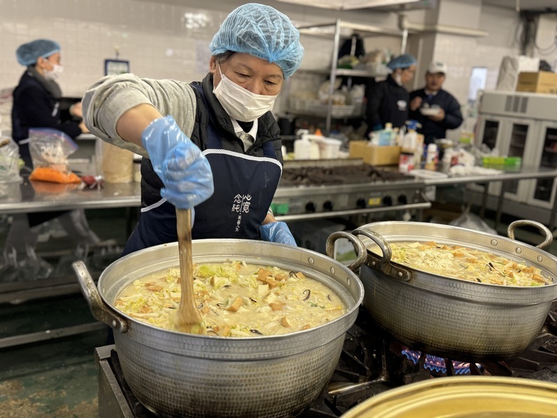 慈濟石川強震區供大量熱食 日議員及町長感謝台灣