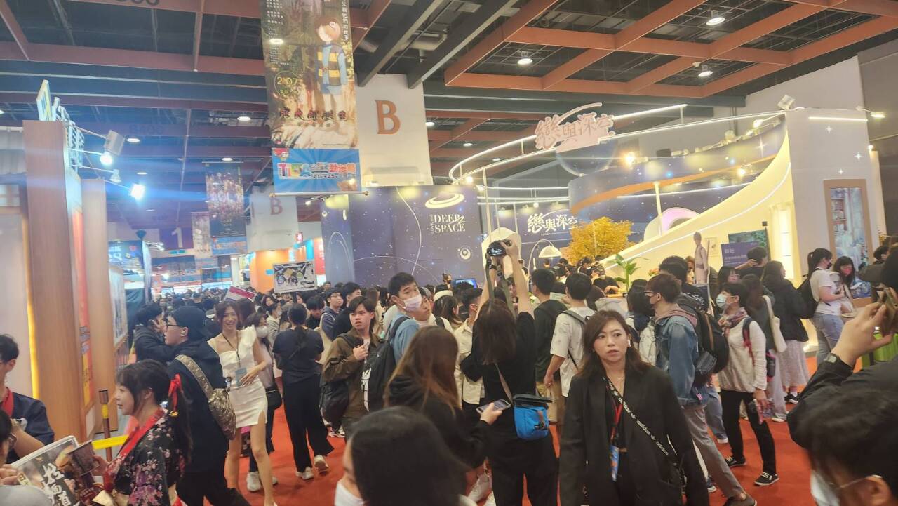 上萬動漫迷朝聖台北國際動漫節   青年有志一同：趁機花光文化幣(影音)