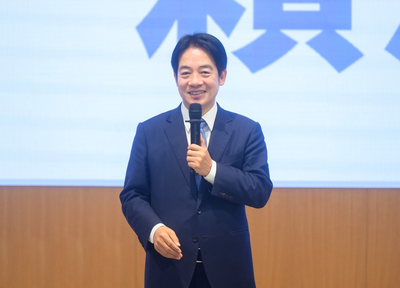 產業交流第2站 賴清德亞創中心請益無人機產業