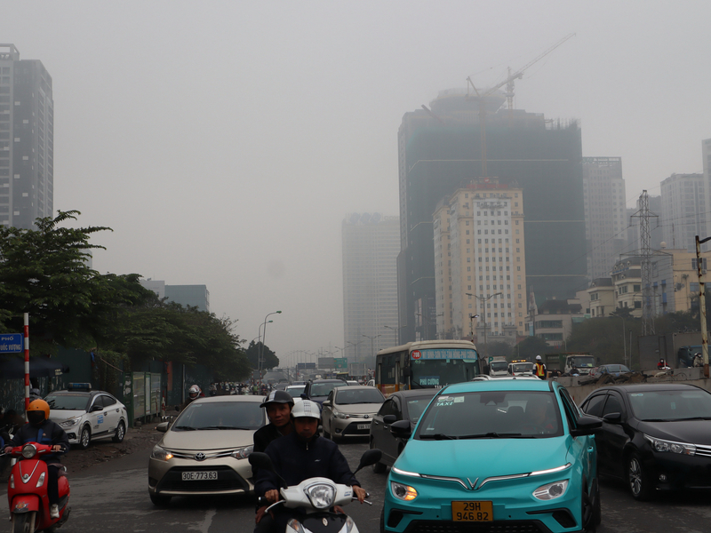 越南河內空污世界第一 全城霧茫茫外送員叫苦