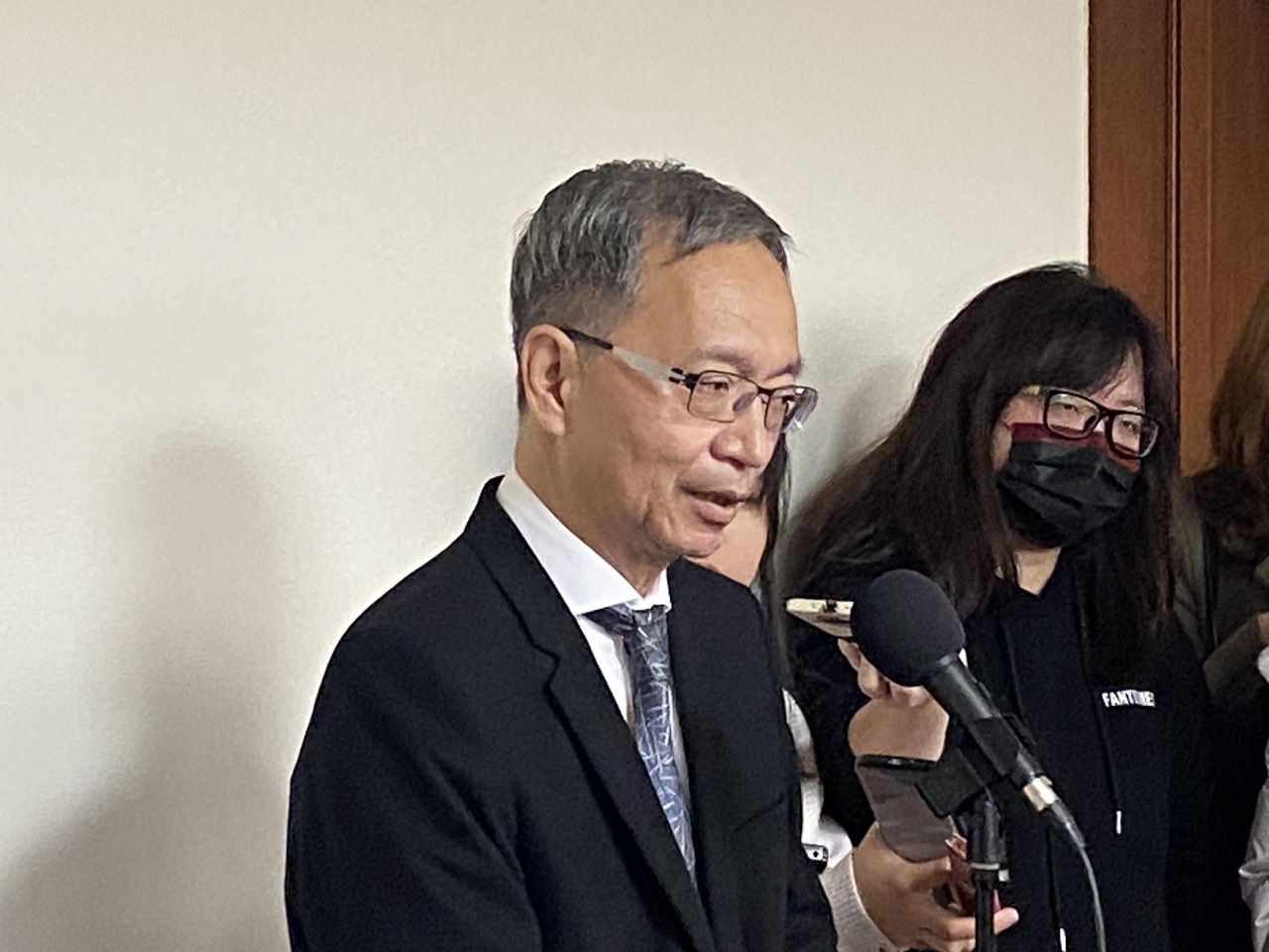 衛福部開兒虐案檢討會 薛瑞元：18日立院專案報告