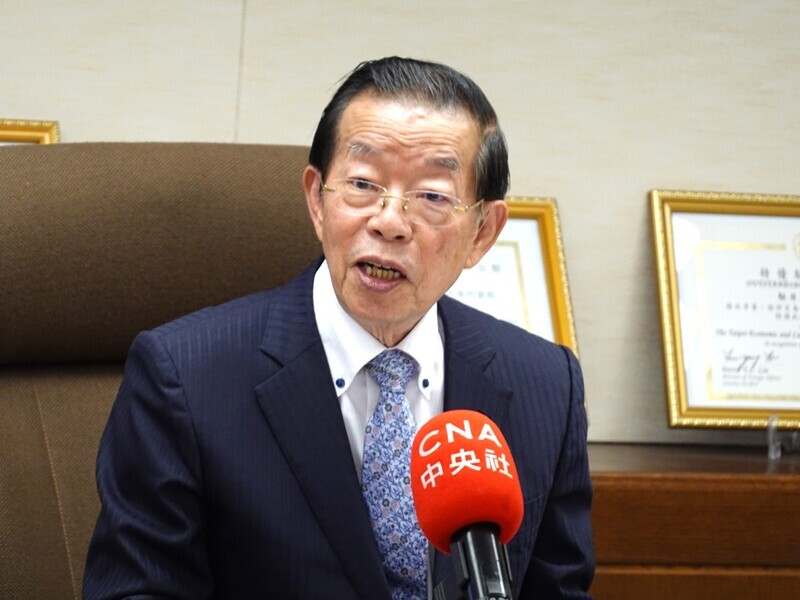 謝長廷在日種植昭和櫻 施展「地方影響中央」大策略