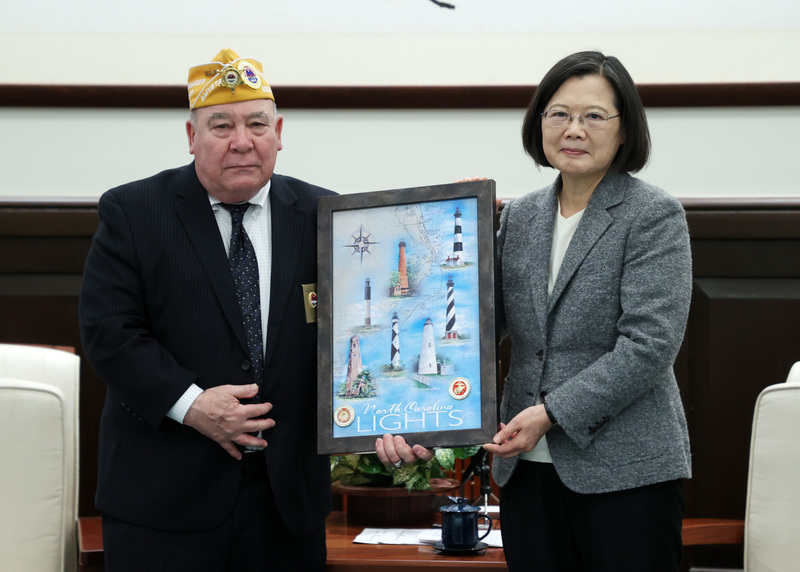 總統：榮總積極發展智慧醫療 提供現役及退伍軍人更完善照顧